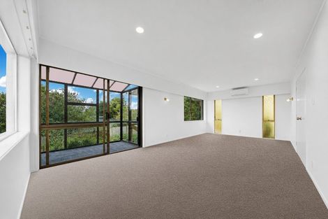 Photo of property in 1/132 Hutchinsons Road, Bucklands Beach, Auckland, 2014