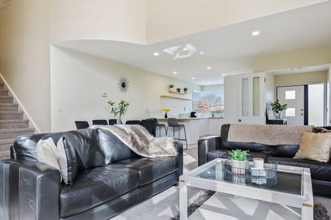 Photo of property in 366 Sawyers Arms Road, Harewood, Christchurch, 8051