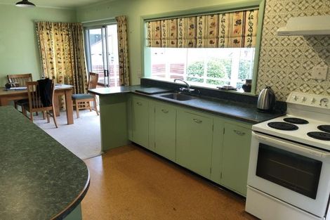 Photo of property in 337 George Street, Stokes Valley, Lower Hutt, 5019