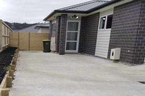 Photo of property in 11 Raymond Grace Avenue, Huapai, Kumeu, 0810