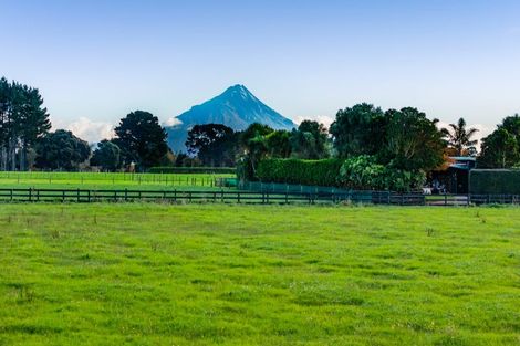 Photo of property in 84 Mawhitiwhiti Road, Normanby, Hawera, 4675