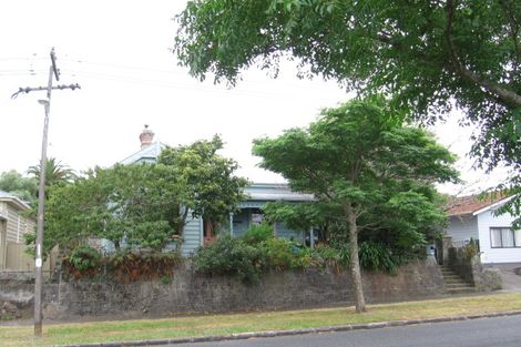 Photo of property in 57 Gribblehirst Road, Sandringham, Auckland, 1025