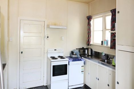 Photo of property in 6 Witham Street, Oamaru North, Oamaru, 9400