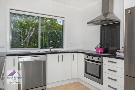 Photo of property in 10 Madison Place, Morningside, Whangarei, 0110