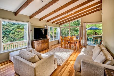 Photo of property in 194 Eastern Hutt Road, Taita, Lower Hutt, 5019