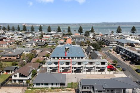 Photo of property in 4/20 Commons Avenue, Mount Maunganui, 3116