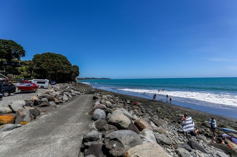Photo of property in 25-27 Onaero Beach Road, Onaero, Waitara, 4383