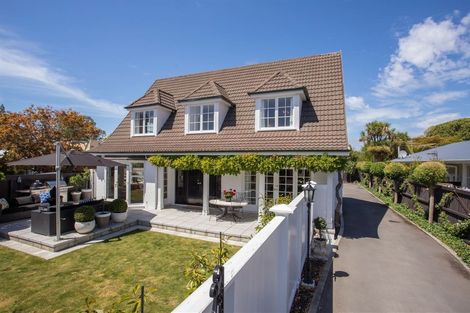 Photo of property in 96 Glandovey Road, Fendalton, Christchurch, 8052