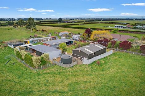 Photo of property in 16 Chattertons Road, Templeton, Christchurch, 7676