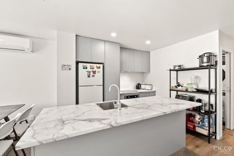 Photo of property in 1115b High Street, Taita, Lower Hutt, 5011