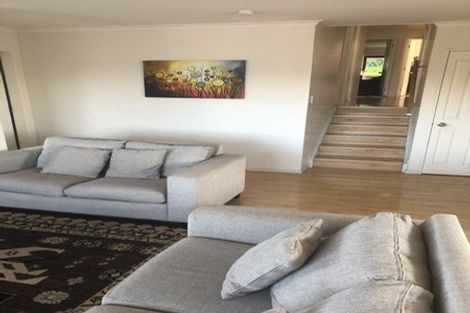 Photo of property in 3 Shah Place, Glen Eden, Auckland, 0602