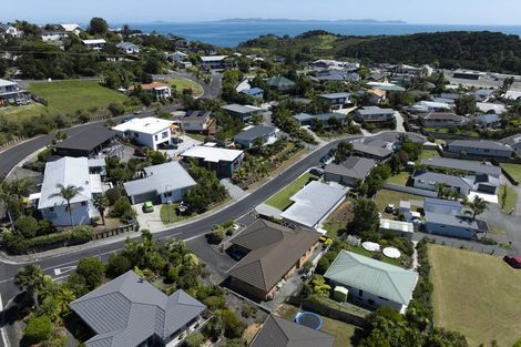 Photo of property in 4 Protea Drive, Cable Bay, 0420