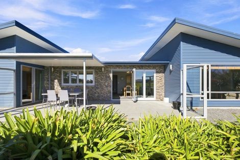 Photo of property in 9 Willowside Place, Amberley, 7410