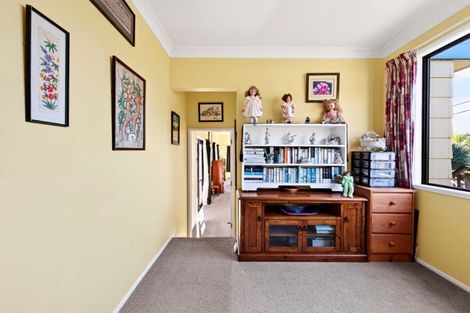 Photo of property in 285 Pohutukawa Avenue, Ohope, 3121
