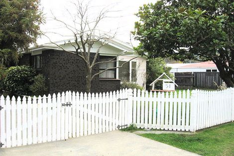 Photo of property in 51 Frederick Street, Wainuiomata, Lower Hutt, 5014