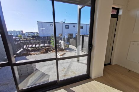 Photo of property in 46 Walter Merton Road, Hobsonville, Auckland, 0616