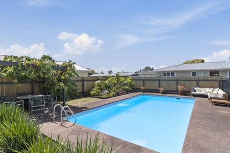 Photo of property in 11 Montmere Avenue, Te Atatu Peninsula, Auckland, 0610