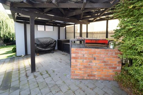 Photo of property in 52 Mcmurdo Street, Tinwald, Ashburton, 7700