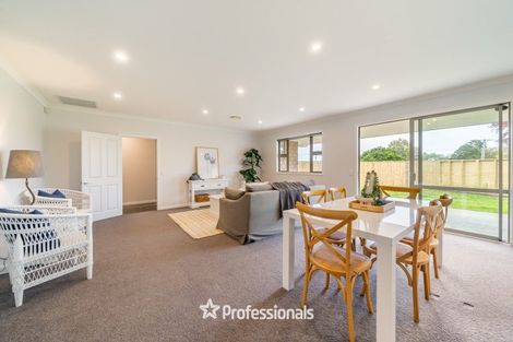 Photo of property in 3-9 Seddon Street, Waikanae, 5036