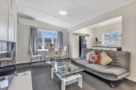 Photo of property in 36 Matai Street, Castlecliff, Whanganui, 4501