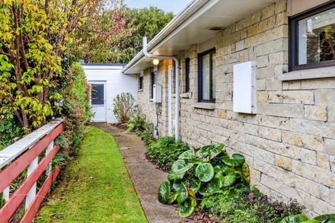 Photo of property in 65 Belt Road, New Plymouth, 4310