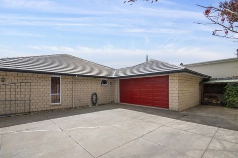 Photo of property in 2 Nautique Place, Waikawa, Picton, 7220