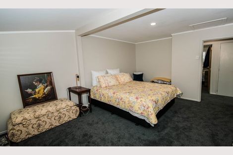 Photo of property in 5 Martin Place, Ohakune, 4625