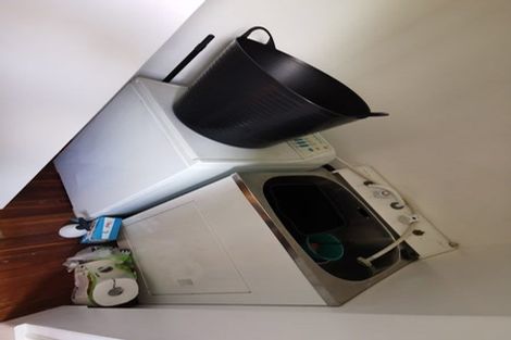 Photo of property in 138 Russell Terrace, Berhampore, Wellington, 6023