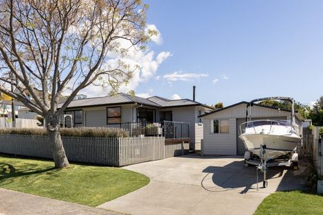Photo of property in 33 Anne Road, Bellevue, Tauranga, 3110