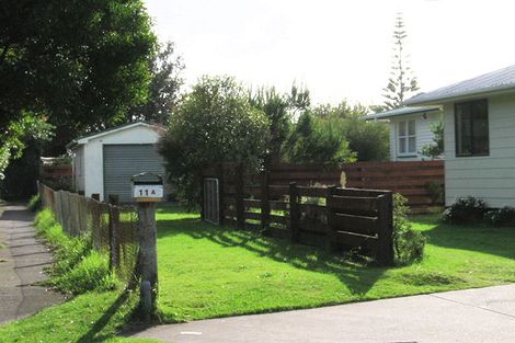 Photo of property in 11a Victor Grove, Waikanae Beach, Waikanae, 5036