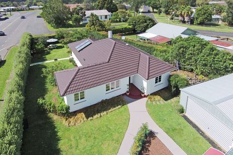 Photo of property in 1 Buckland Road, Tuakau, 2121