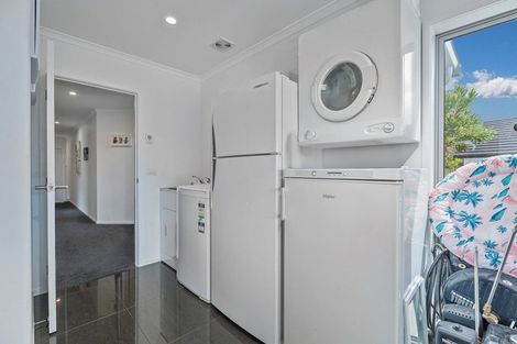 Photo of property in 18 Roseberry Place, Whitianga, 3510