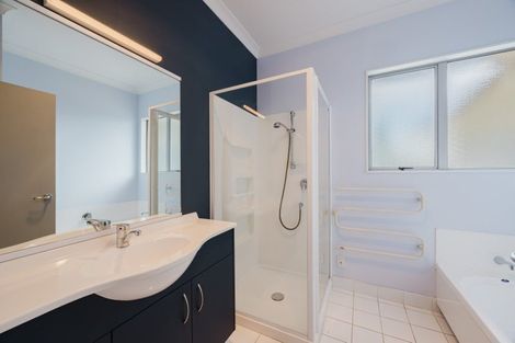 Photo of property in 8a Mount Herbert Road, Waipukurau, 4200