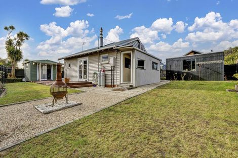 Photo of property in 97b Park Terrace, Waikuku Beach, 7473