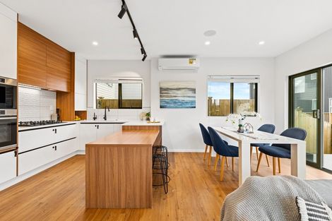 Photo of property in 4 Hea Road, Hobsonville, Auckland, 0616