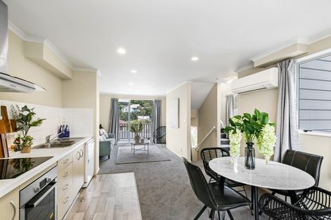 Photo of property in 146f Aro Street, Aro Valley, Wellington, 6021