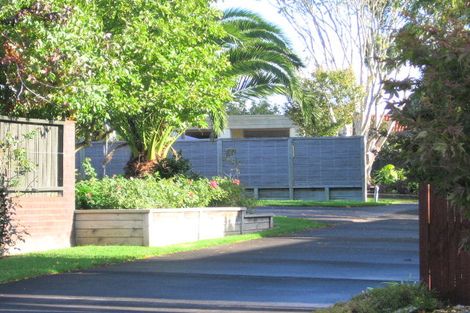 Photo of property in 12 Coquille Place, Half Moon Bay, Auckland, 2012