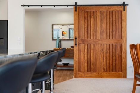 Photo of property in 5 Datum Way, Paraparaumu, 5032