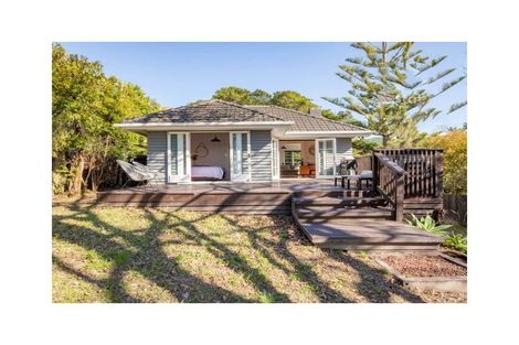 Photo of property in 21 Croydon Road, New Lynn, Auckland, 0600