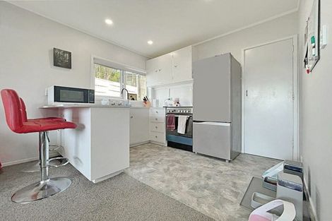Photo of property in 1 Admiralty Street, Crofton Downs, Wellington, 6035