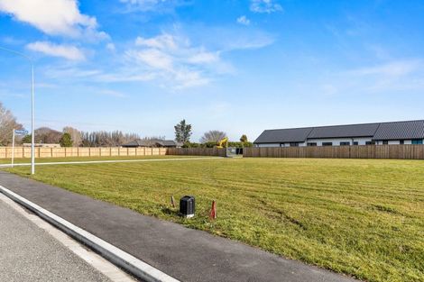 Photo of property in 37 Hawkins Road, Marshland, Christchurch, 8051