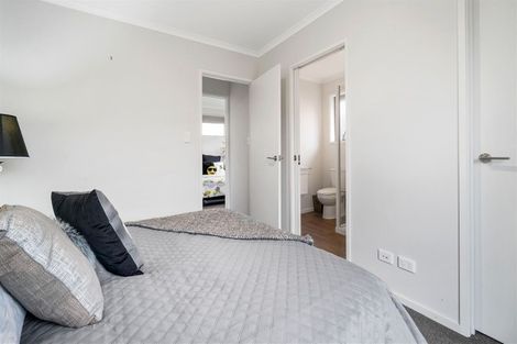 Photo of property in 36 Shillingford Boulevard, Rolleston, 7615