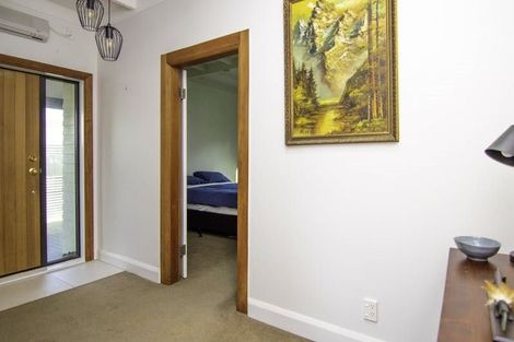 Photo of property in 12 Napier Road, Terrace End, Palmerston North, 4410