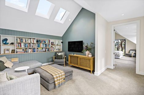 Photo of property in 71a Ngataringa Road, Devonport, Auckland, 0624