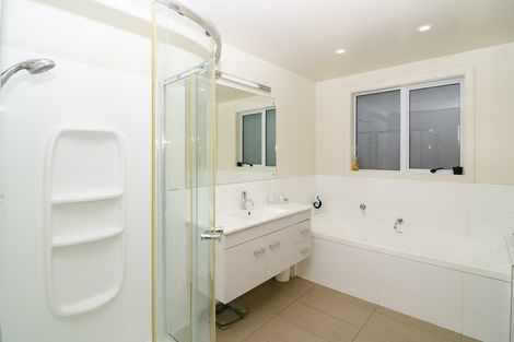 Photo of property in 5 Sickels Street, Fairfield, Dunedin, 9018