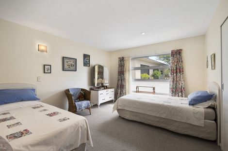 Photo of property in 14 Branksome Place, Aokautere, Palmerston North, 4471