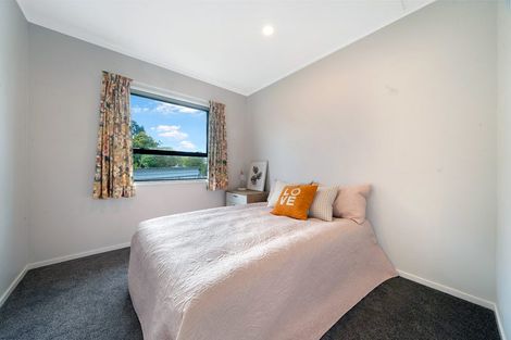 Photo of property in 1/40c West Coast Road, Glen Eden, Auckland, 0602