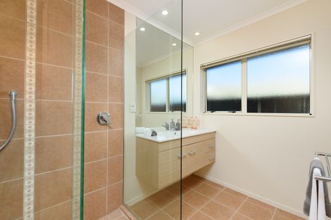 Photo of property in 683 Gloucester Road, Papamoa Beach, Papamoa, 3118