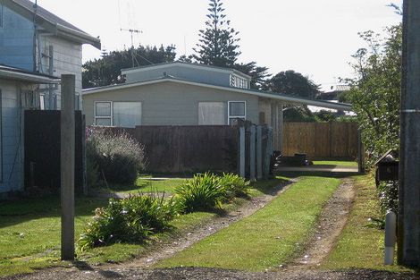 Photo of property in 6a Manuka Street, Otaki Beach, Otaki, 5512