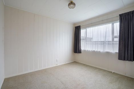 Photo of property in 124 Amberley Avenue, Highbury, Palmerston North, 4412